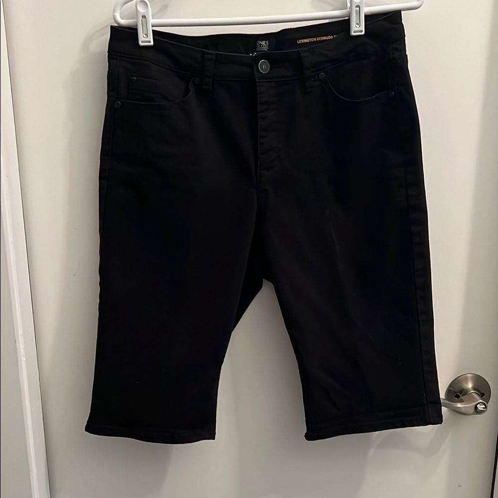 Women’s Black Bermuda Shorts